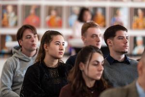 9_glodal_redesign_who_writes_the_rules_of_the_future_2025-2