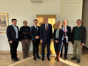 processed-F11AF057-1AB8-4524-BD99-160E0C5D8BB6