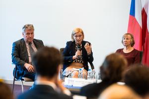 10_college_of_visegrad+_2025-2