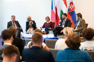 1_college_of_visegrad+_2025-2